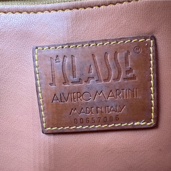 Alviero Martini 1A Classe Vintage Geo Classic Map Tote - Picture 10 of 11